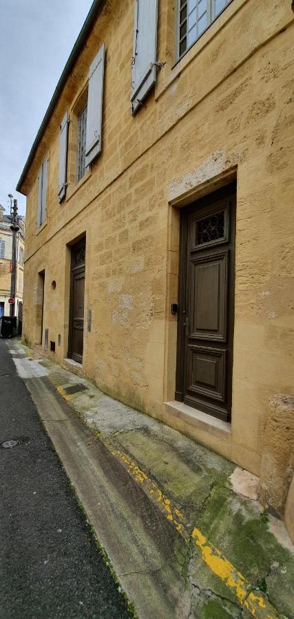 Appartement Duplex Au Coeur Du Centre Historique Bergerac Exterior photo